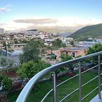 Villa Earta & Leo Ksamil